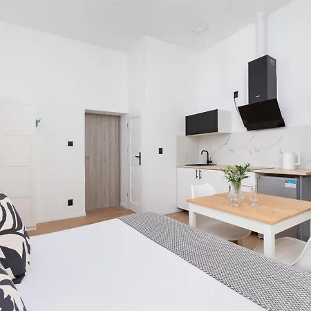 דירה Cozy Beige Nest For 2 - City Center