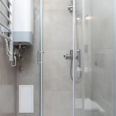 Cozy Beige Nest For 2 - City Center